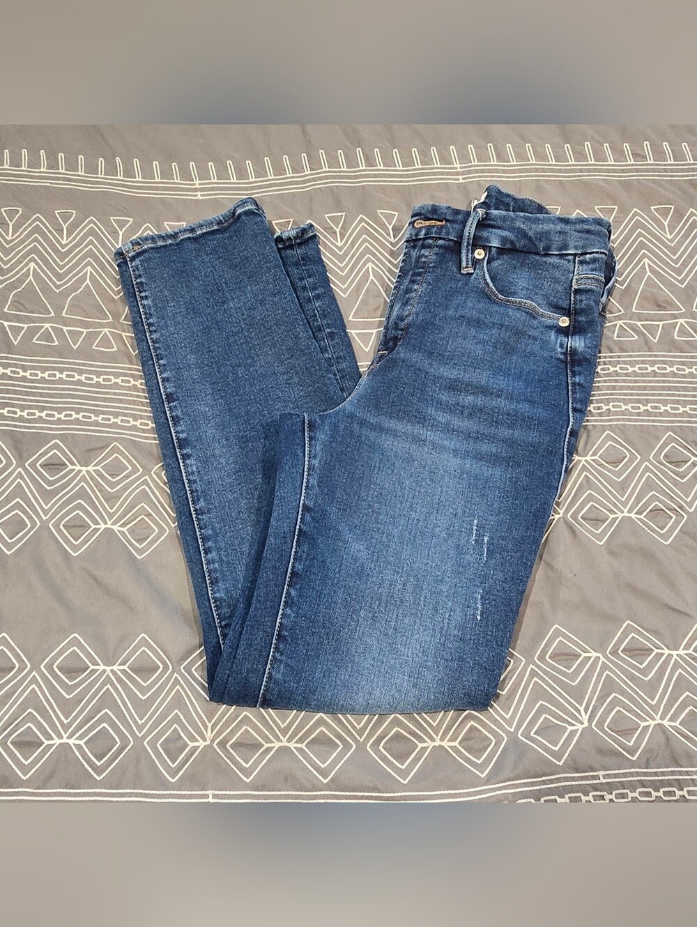 Good American Good Legs Straight Jeans Size 2/26